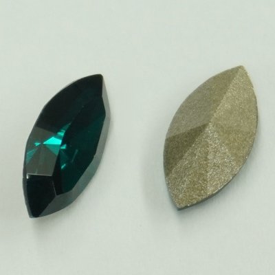 ◆粒売り◆4228 MM8,0X4,0 エメラルド1粒