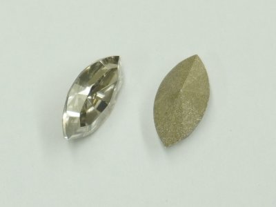 ◆粒売り◆4228 MM8,0X4,0 クリスタルシルバーシェード1粒