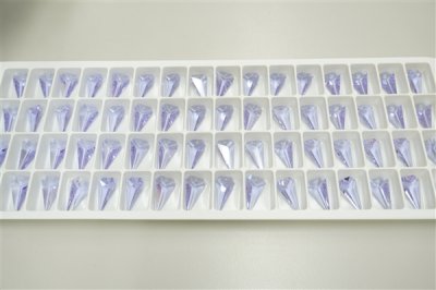 画像1: ◆シート◆8762 MM25,0X14,0 バイオレット●64粒●