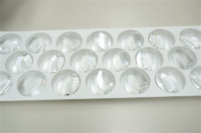 画像1: ◆シート◆8950NR003 MM38,0X34,0 クリスタル●20粒●