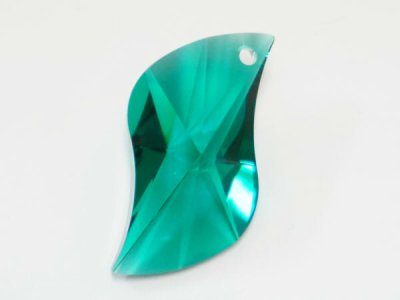 画像1: ◆粒売り◆8950NR805 MM30,0X18,0 エメラルド1粒