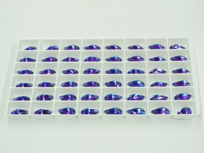 画像1: 現品限り35％OFF/DZ4065 ペアシェイプ カプリブルー(243/A37)