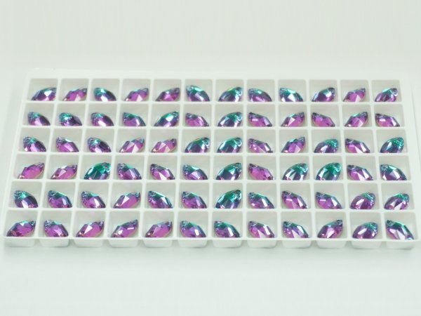 画像1: 現品限り35％OFF/DZ4066 ナベット エメラルド(205) (1)