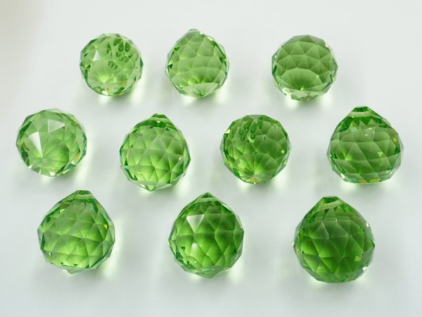 画像1: 80％OFF◆規格外品◆ショーラー/ボールB.4022 MM30,0 エメラルド10粒 (1)
