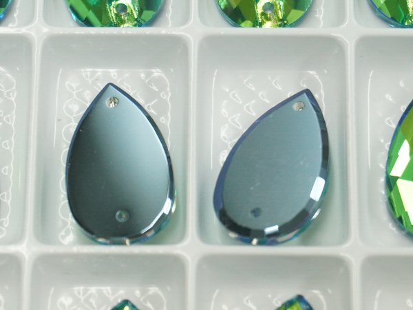 画像2: ◆粒売り◆YHBソーオン3430 クリスタルスフィンクス MM18,0X10,5/1粒 ※箱無し (2)